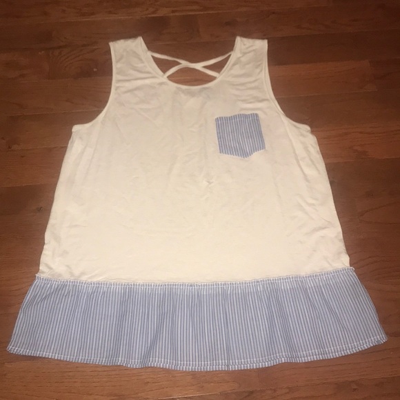 NWOT women’s tank XL - Picture 1 of 3